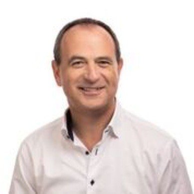 Peter Lyon